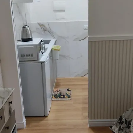 Trilly'S House-2